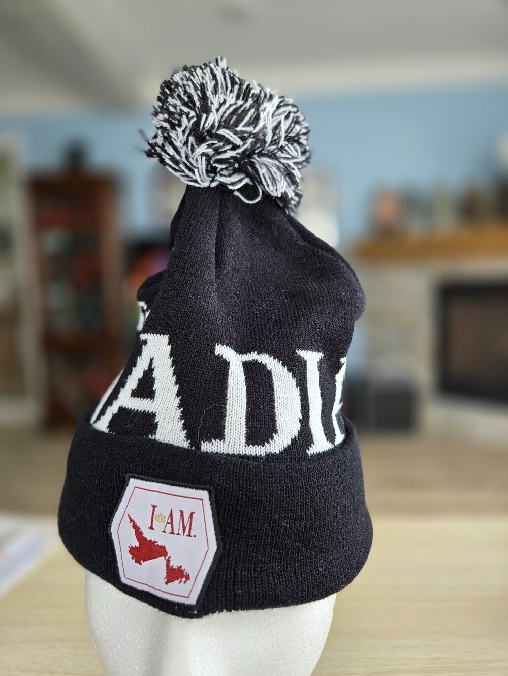 Molson Canadian Toque - Picture 2 of 3